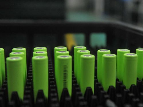 原材料涨价引发行业变局 动力电池尾部企业压力激增，倒逼技术革新与战略转型